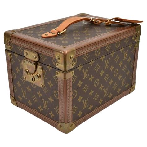 valise louis vuitton femme pas cher|louis vuitton hard case.